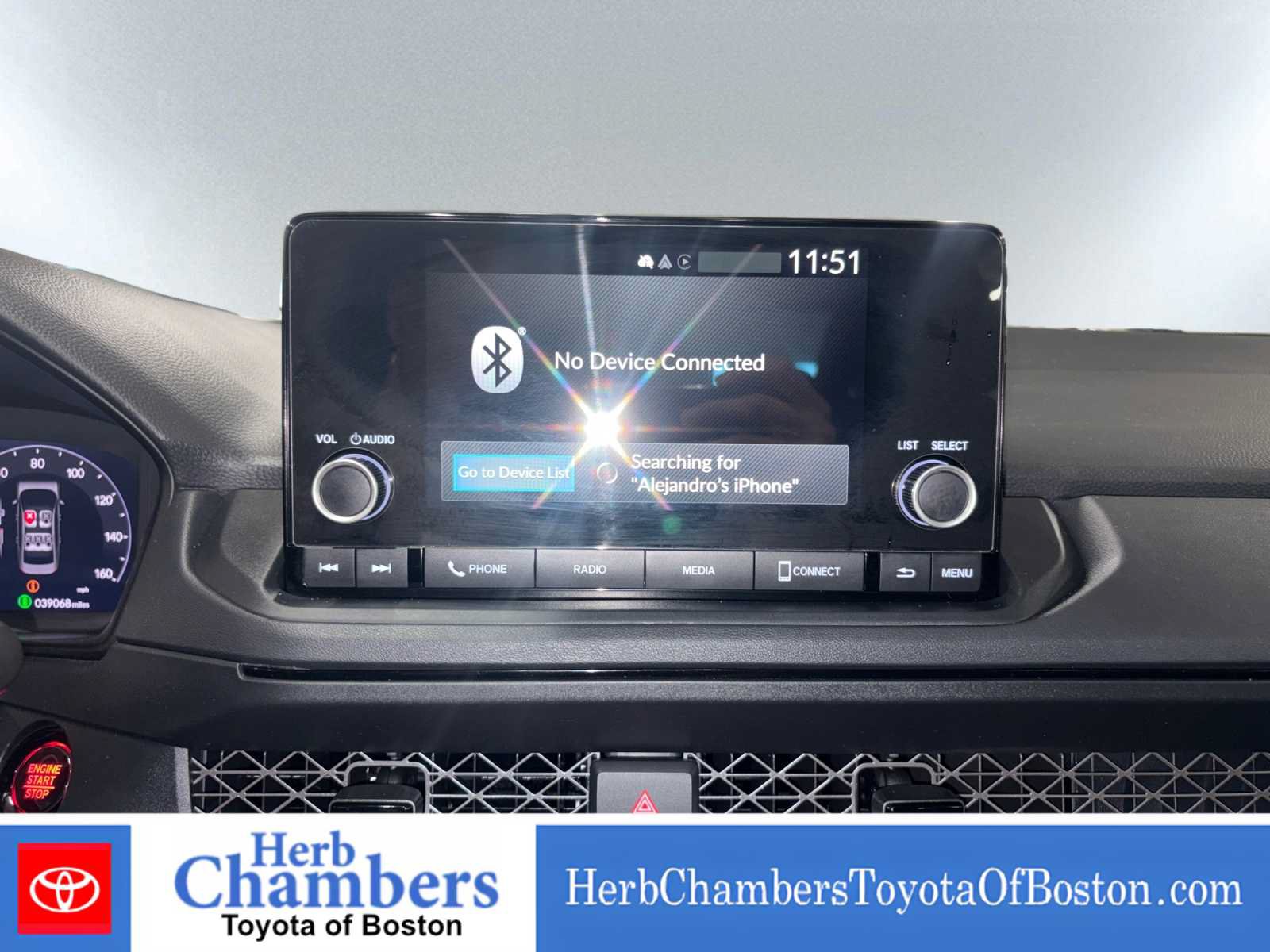 Used 2025 Honda Accord LX image 13