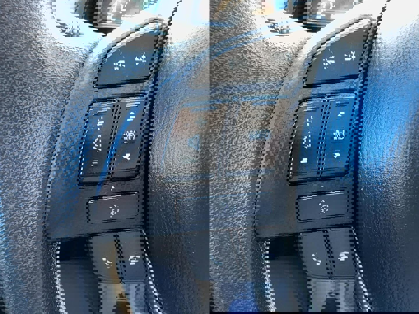 Used 2017 Toyota Yaris iA image 19