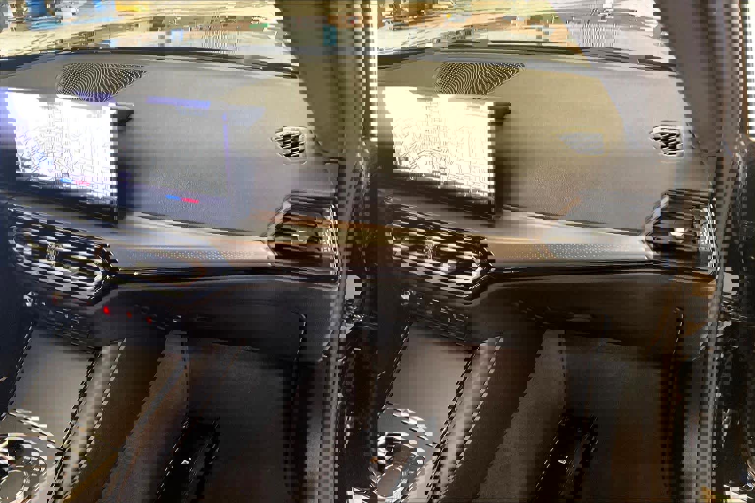 Used 2024 BMW 230i Coupe image 18