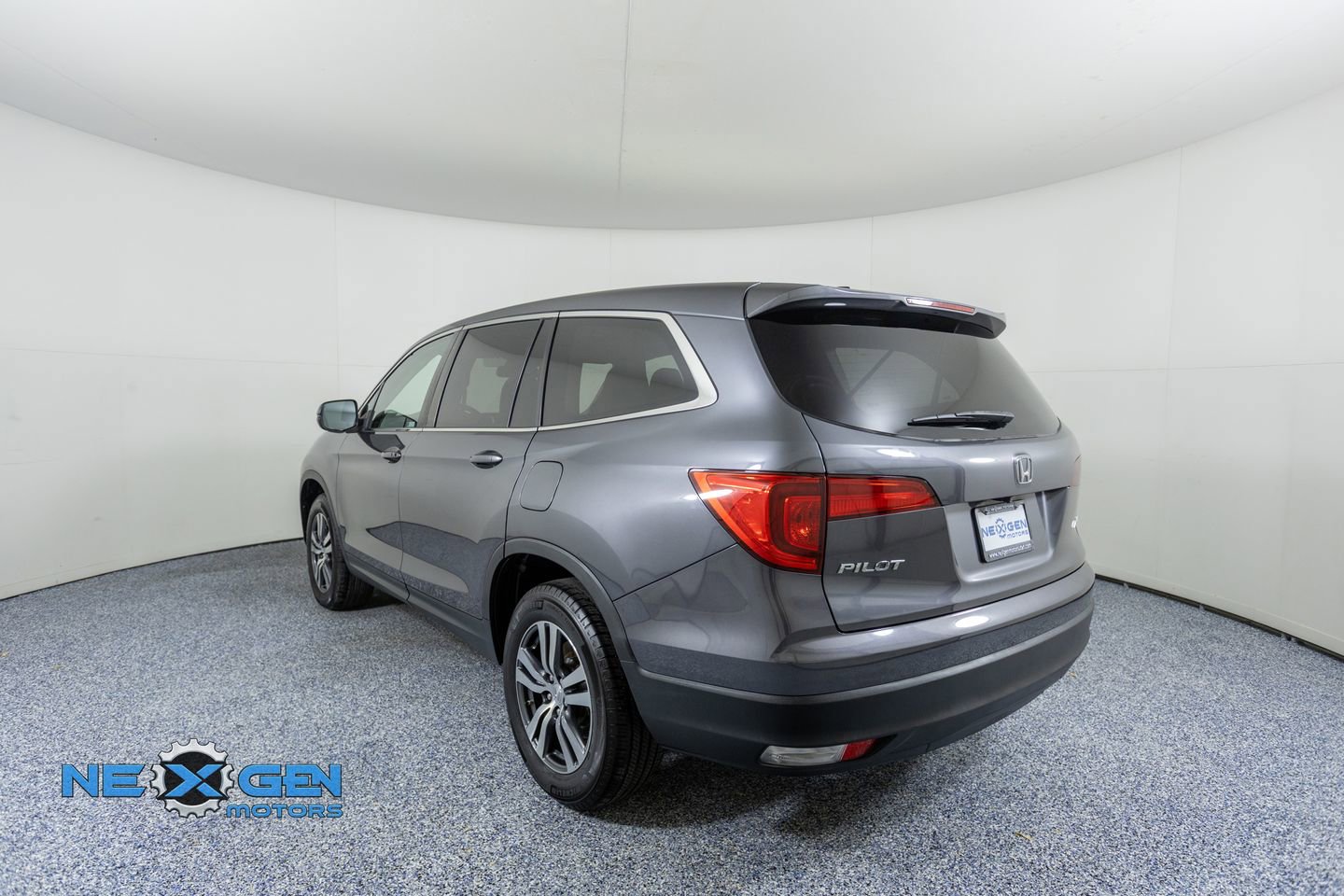Used 2018 Honda Pilot EX-L image 5