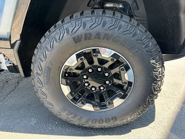 New 2024 GMC Hummer EV 3X w/ Omega Edition image 25