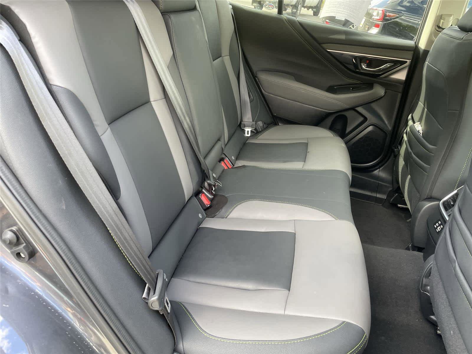 Certified 2025 Subaru Outback Onyx Edition AWD/4WD image 17