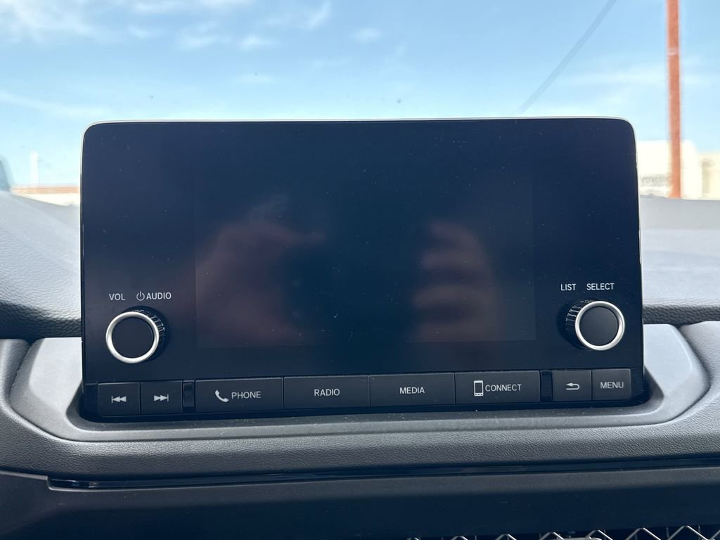 Used 2023 Honda Accord LX image 9