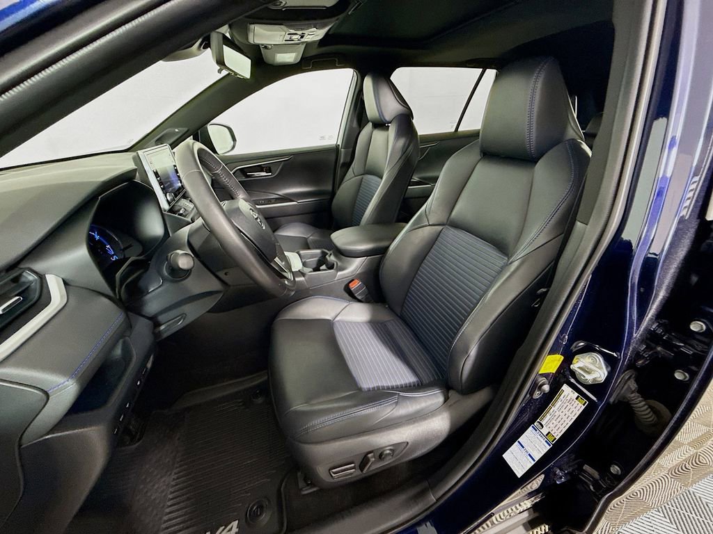 Used 2020 Toyota RAV4 XSE image 22