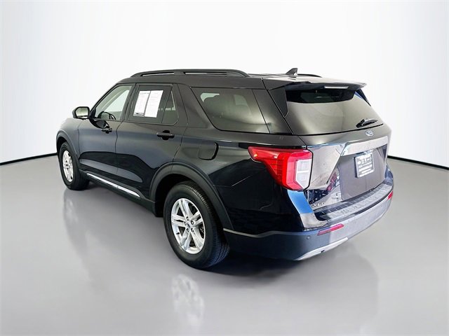 Used 2024 Ford Explorer XLT w/ Equipment Group 202A image 5