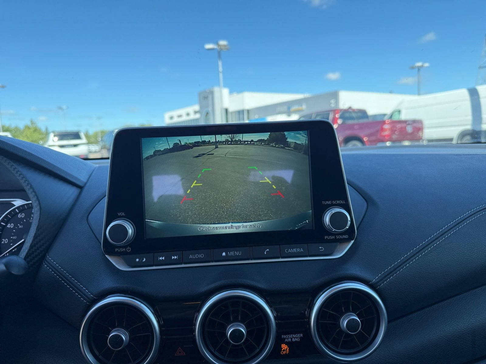 Used 2024 Nissan Sentra SV FWD image 29