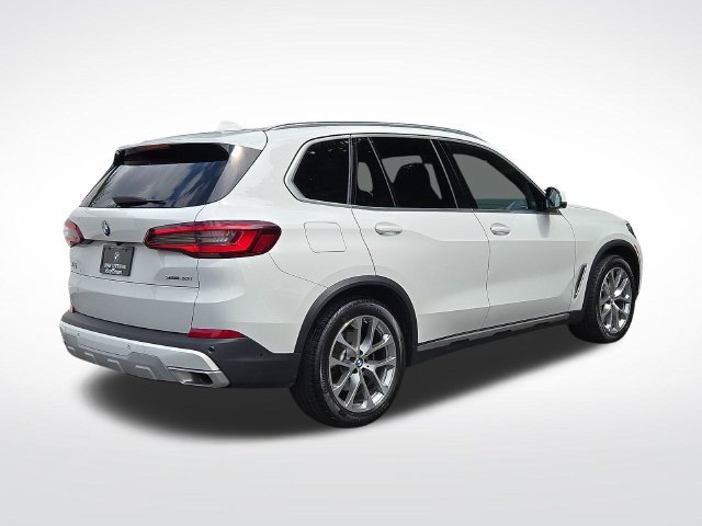 Used 2023 BMW X5 xDrive40i w/ Premium Package AWD/4WD image 6