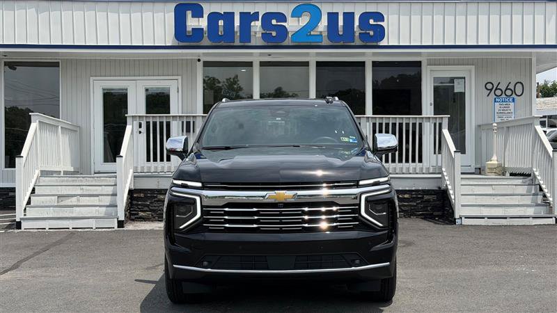 Used 2026 Chevrolet Suburban Premier RWD image 9