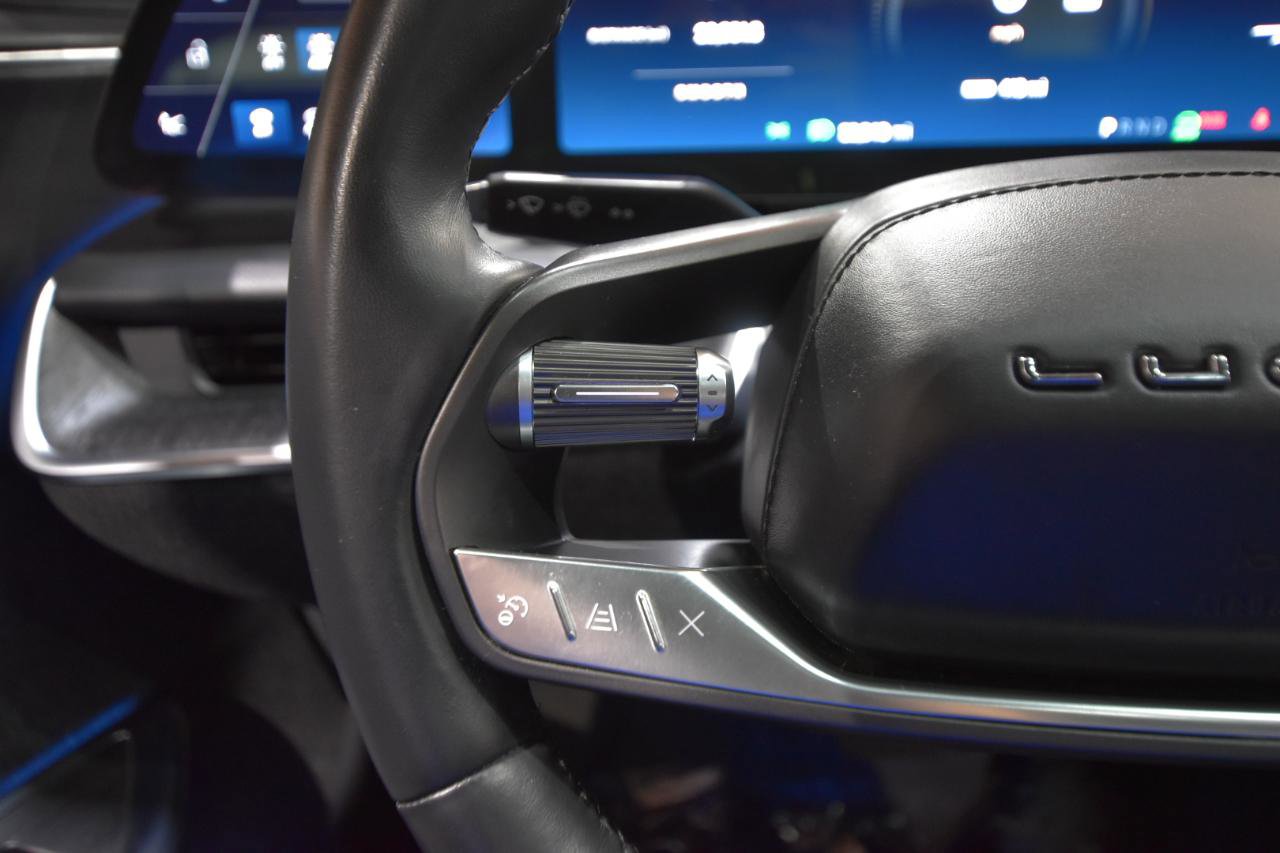 Used 2023 Lucid Air Touring AWD/4WD image 21