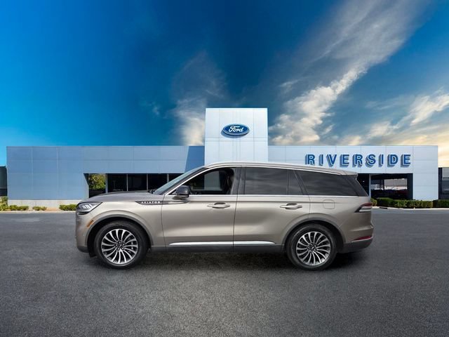 Used 2021 Lincoln Aviator Reserve w/ Equipment Group 201A RWD image 4