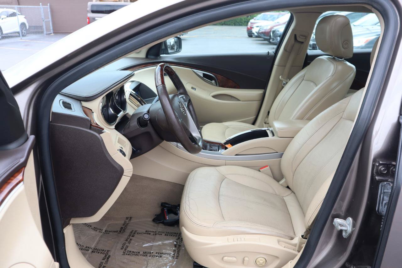 Used 2010 Buick LaCrosse CXL w/ Luxury Package AWD/4WD image 17