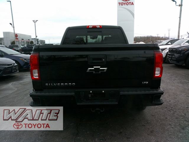 Used 2018 Chevrolet Silverado 1500 LTZ Z71 w/ LTZ Plus Package image 3
