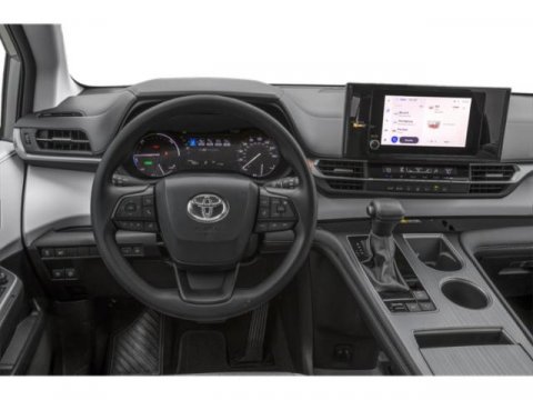 New 2026 Toyota Sienna LE FWD image 9
