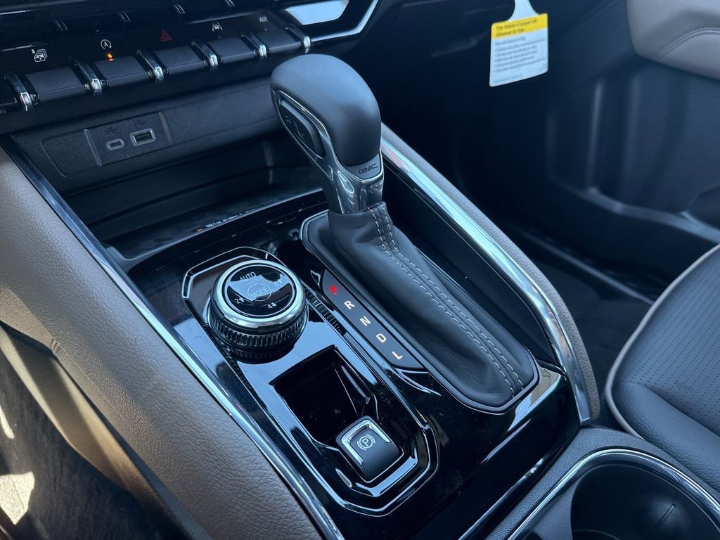 New 2026 GMC Canyon Denali image 18