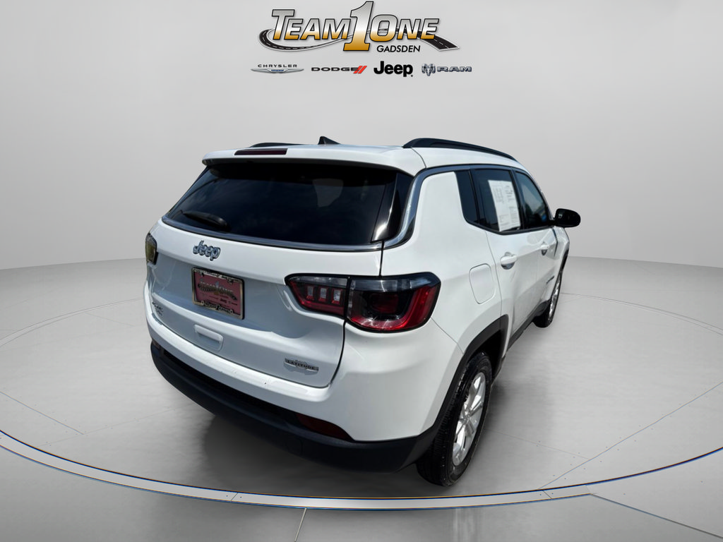 Used 2024 Jeep Compass Latitude AWD/4WD image 8