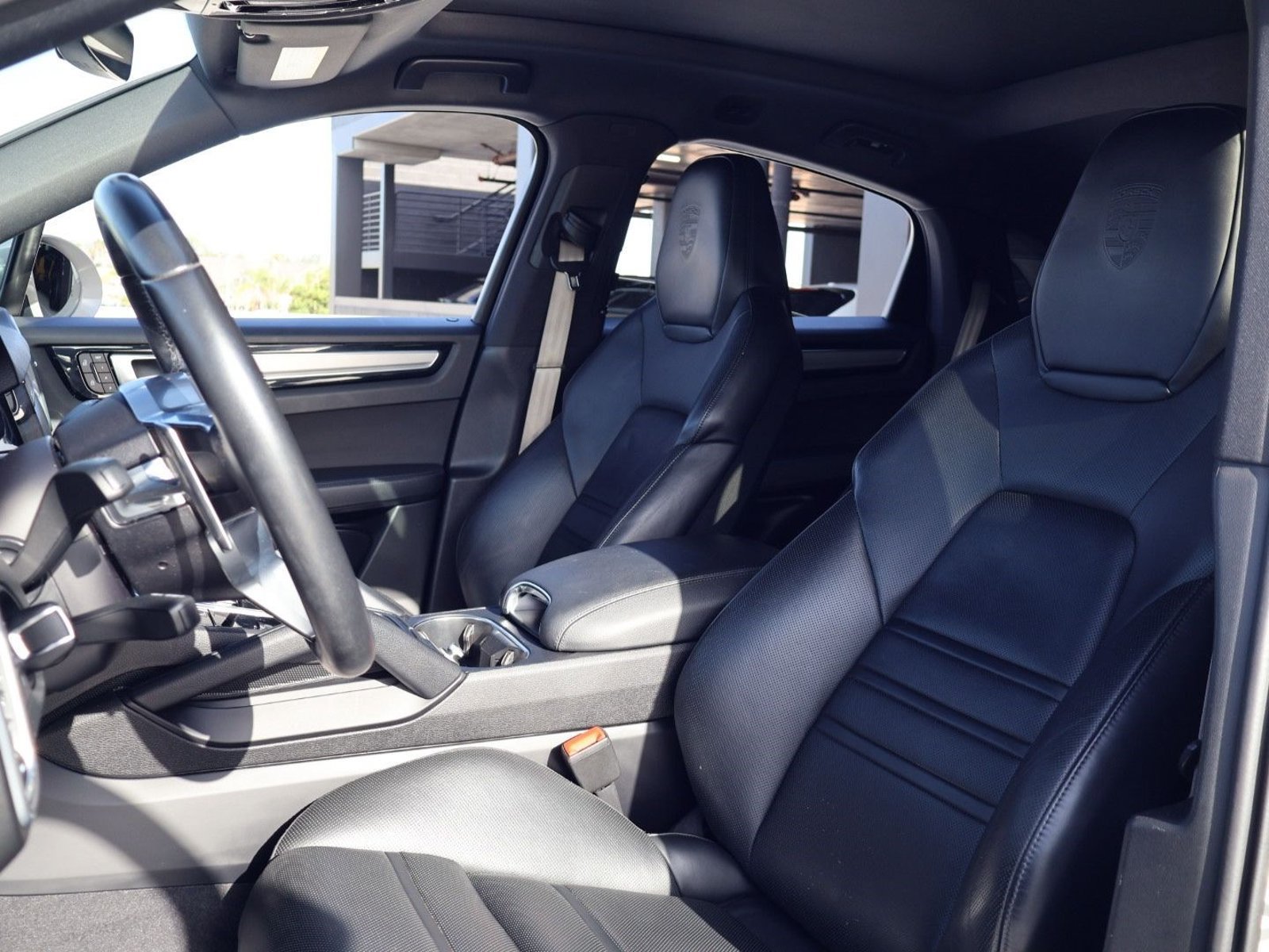 Certified 2023 Porsche Cayenne S AWD/4WD image 5