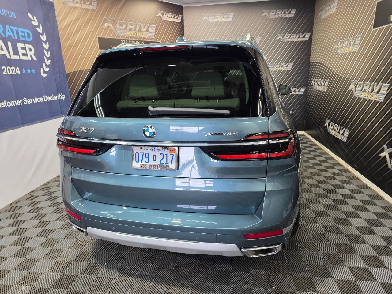 Used 2024 BMW X7 xDrive40i w/ Executive Package AWD/4WD image 19