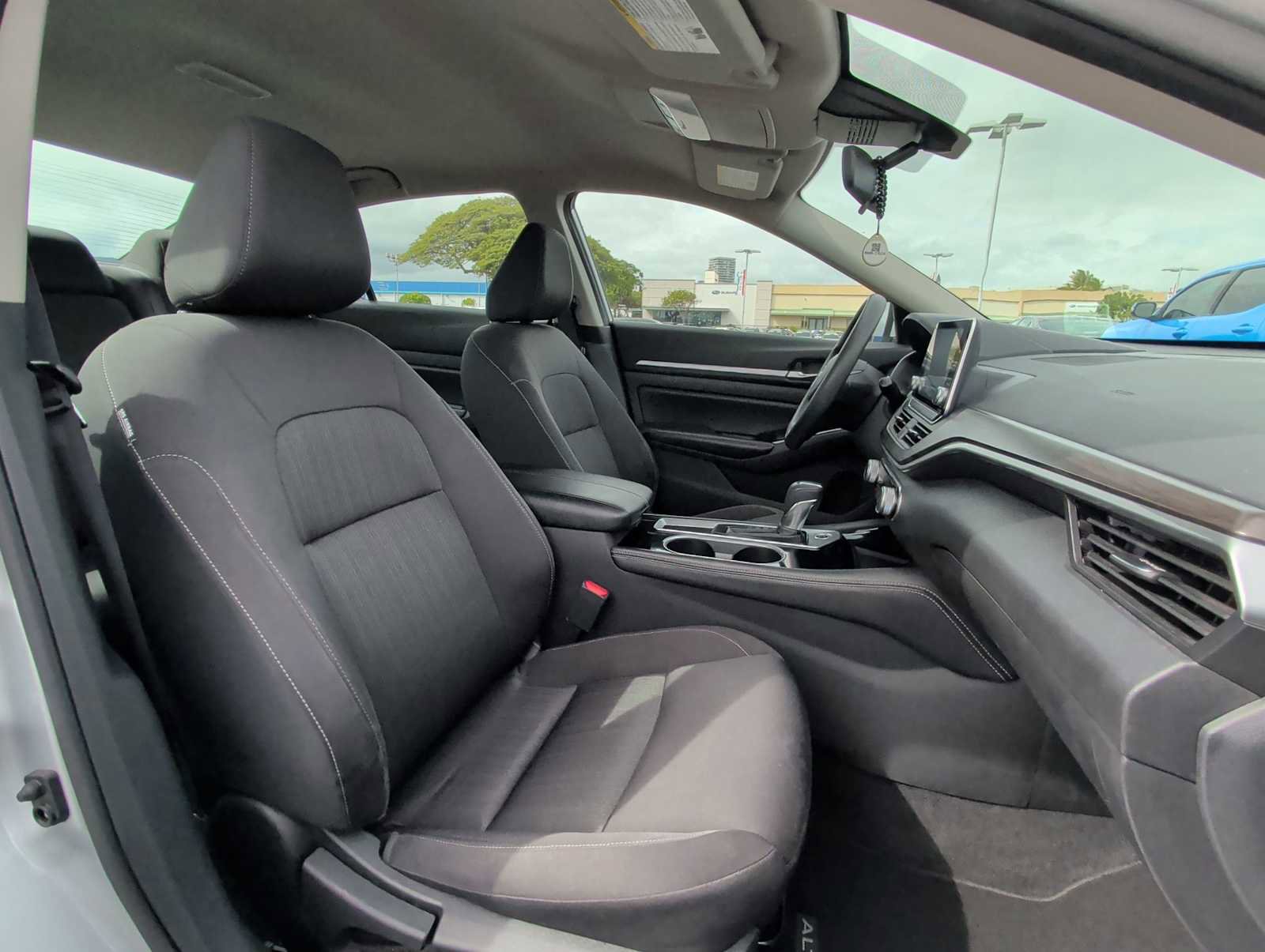 Used 2023 Nissan Altima 2.5 SV image 25