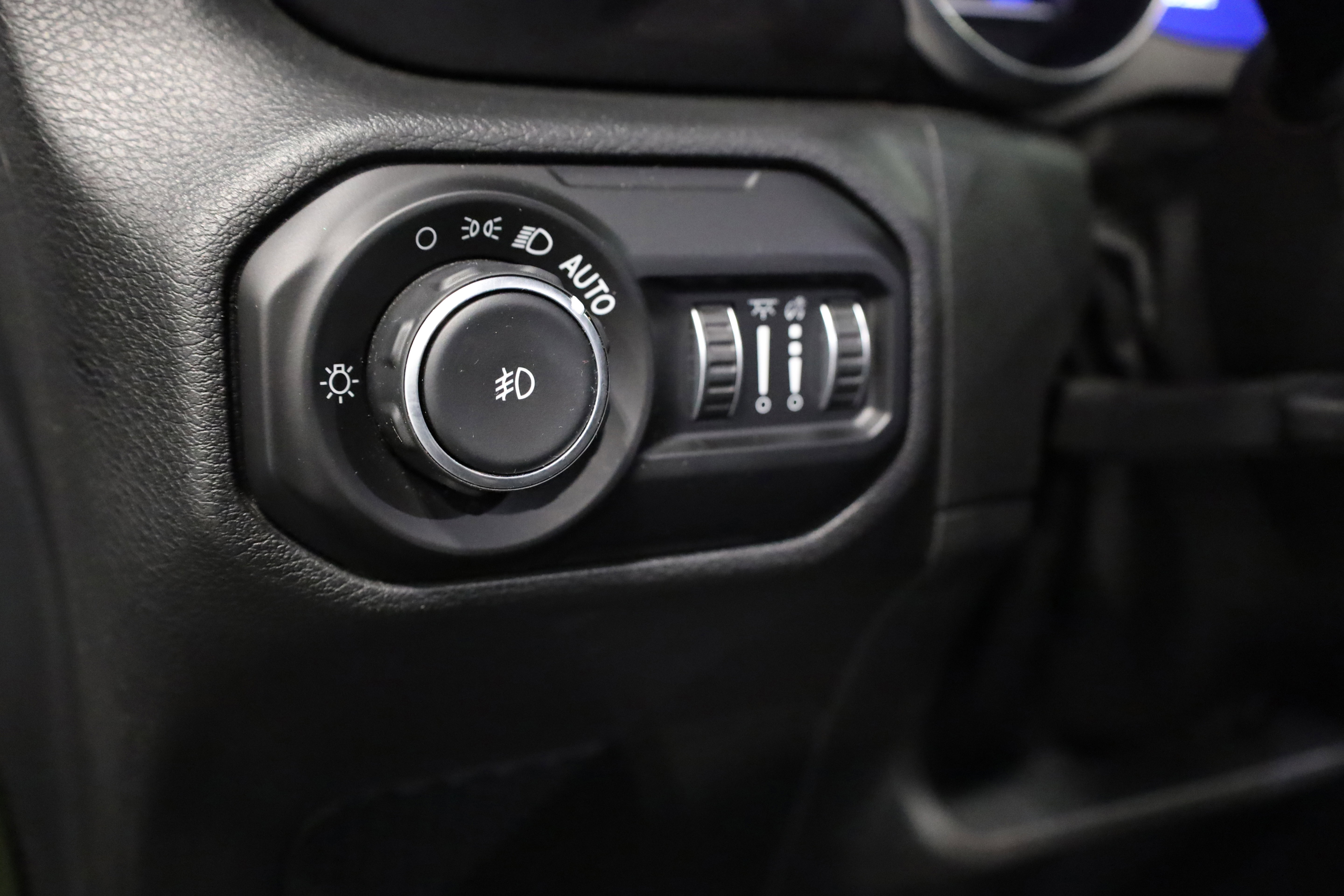 Used 2021 Jeep Wrangler Unlimited Rubicon w/ Trailer Tow Package image 20