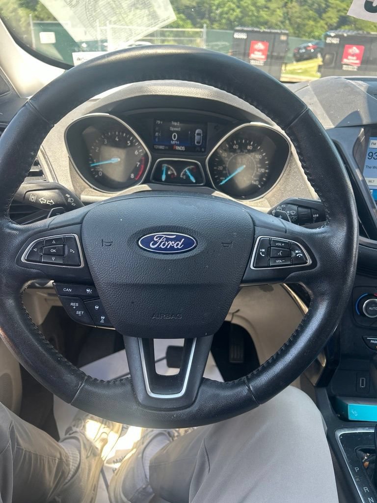 Used 2017 Ford Escape Titanium w/ Equipment Group 301A AWD/4WD image 21