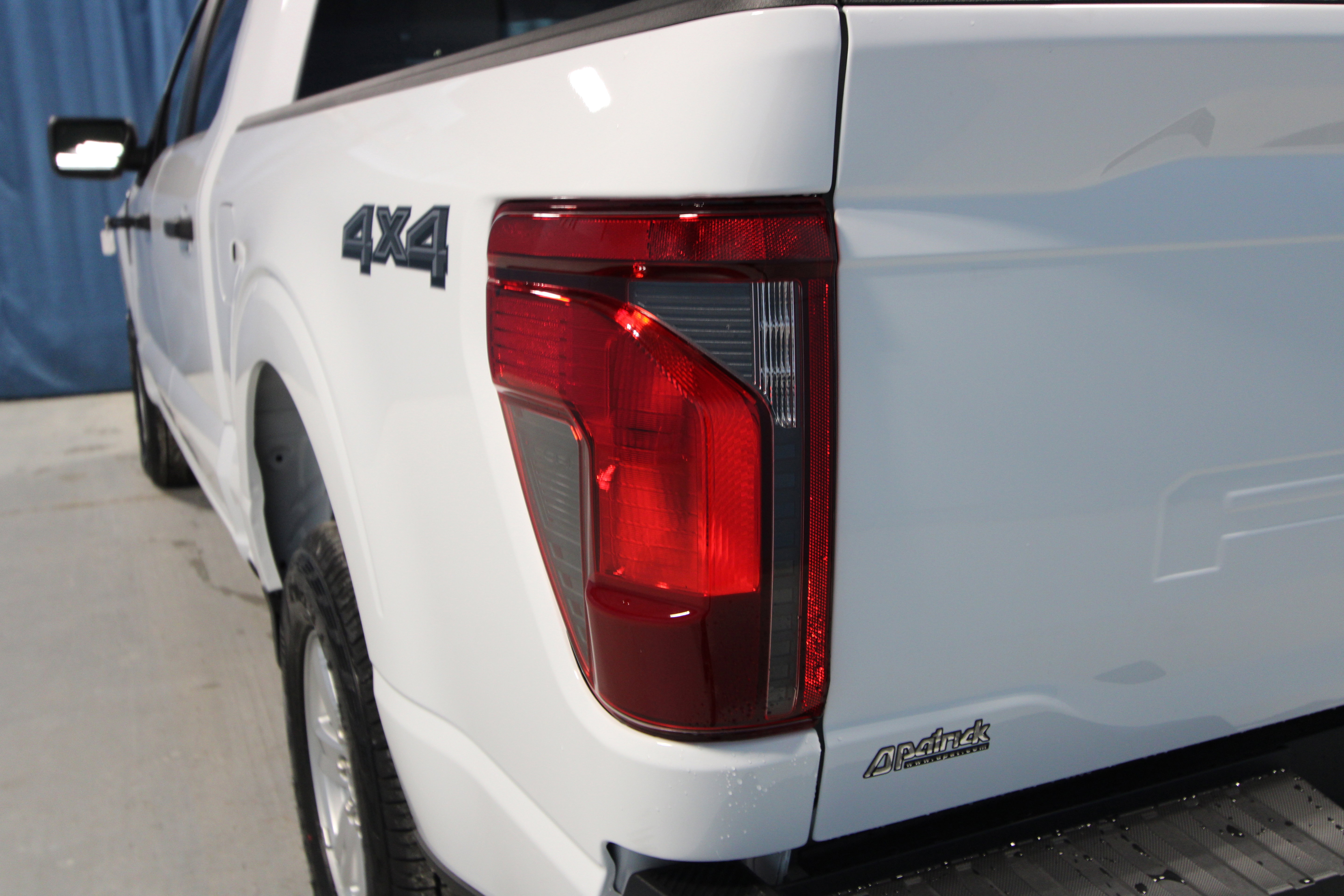 New 2025 Ford F150 XL w/ Equipment Group 103A High image 34