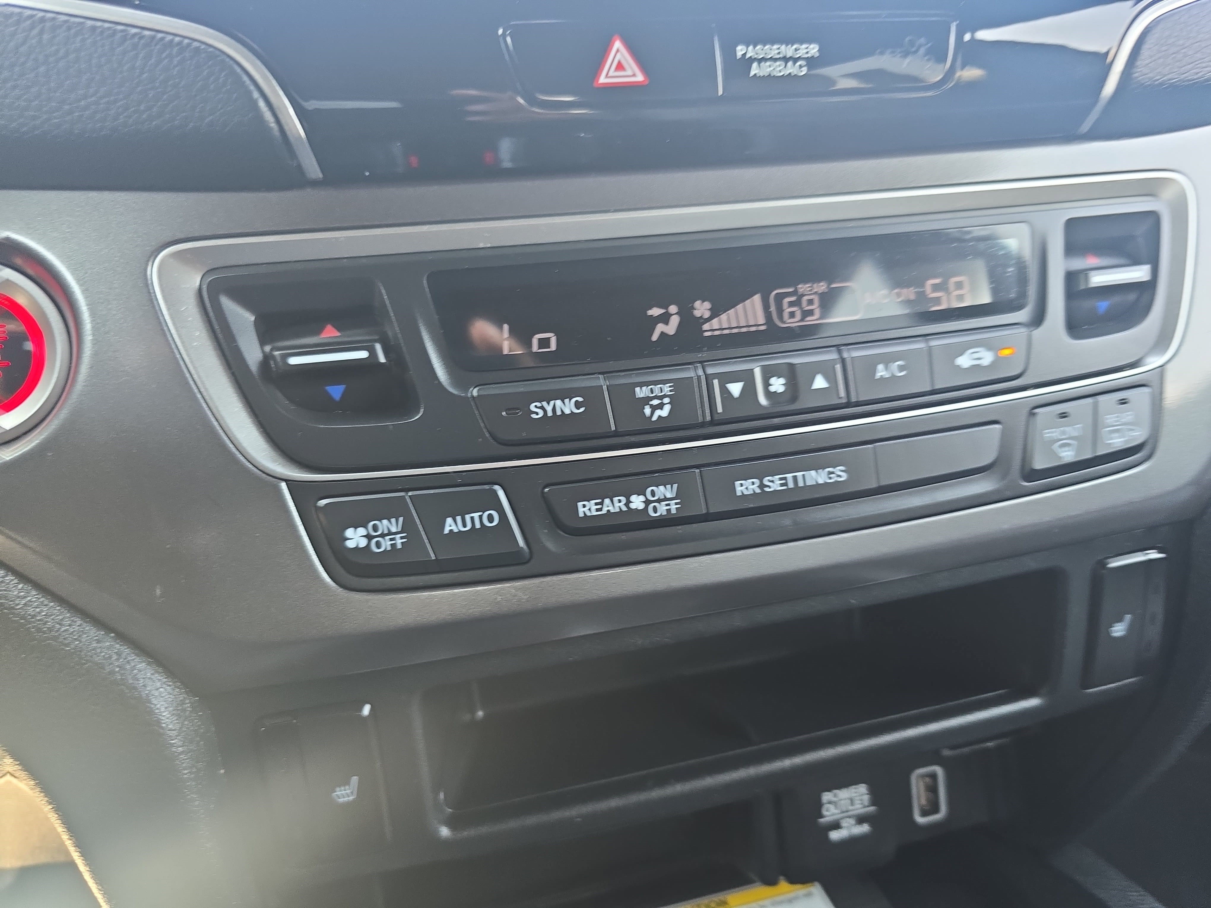 Used 2023 Honda Passport EX-L image 23