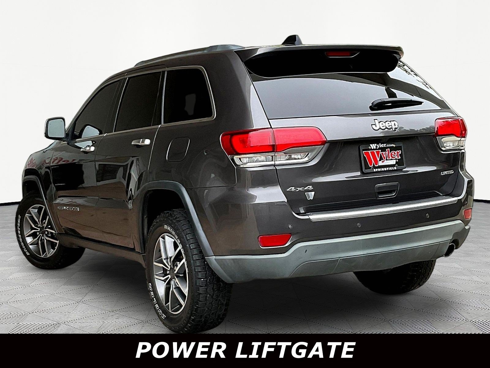 Used 2021 Jeep Grand Cherokee Limited AWD/4WD image 4