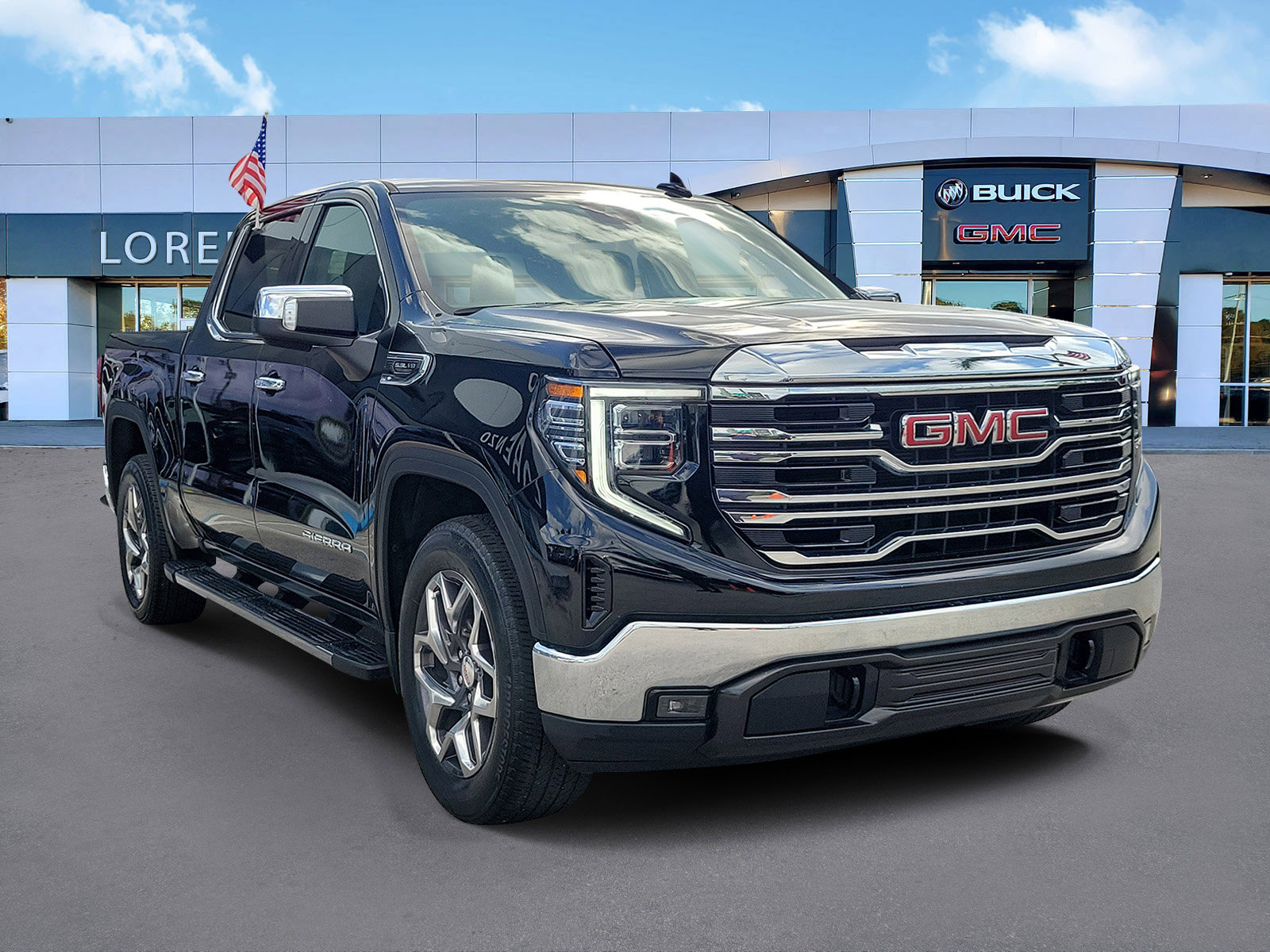 Used 2023 GMC Sierra 1500 SLT w/ SLT Convenience Package RWD image 3