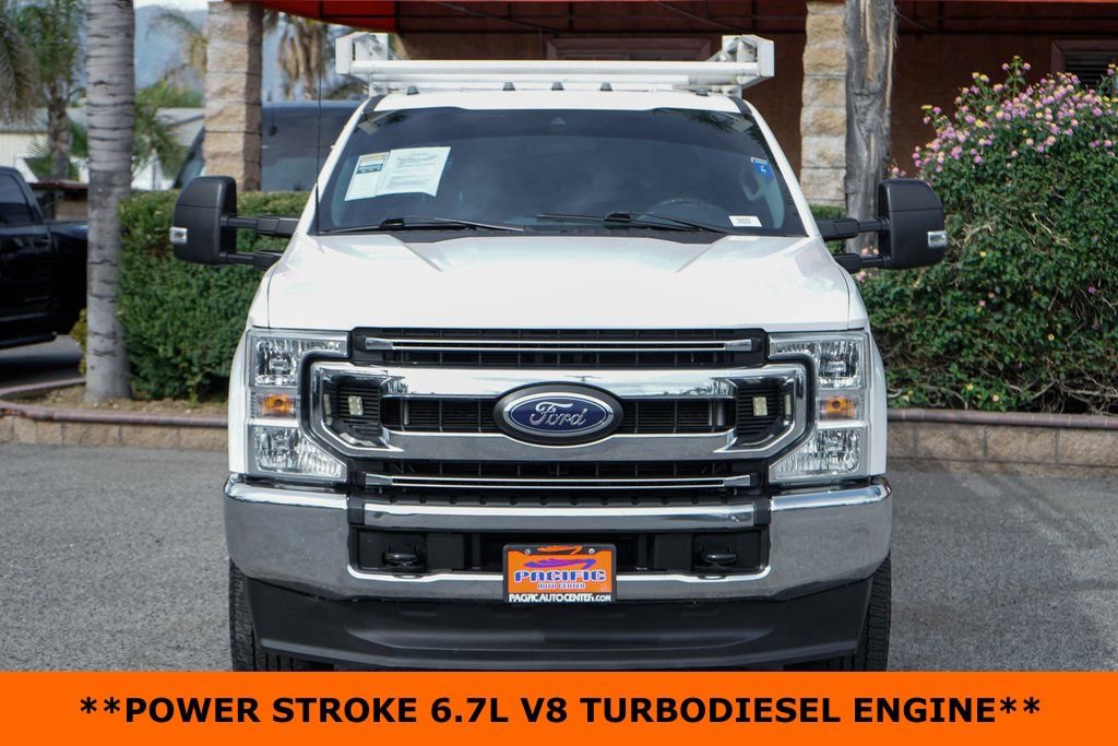Used 2022 Ford F350 XLT image 3