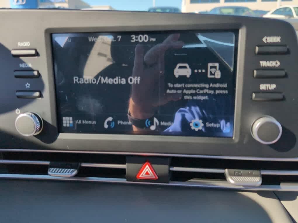 New 2026 Hyundai Elantra SE FWD image 24