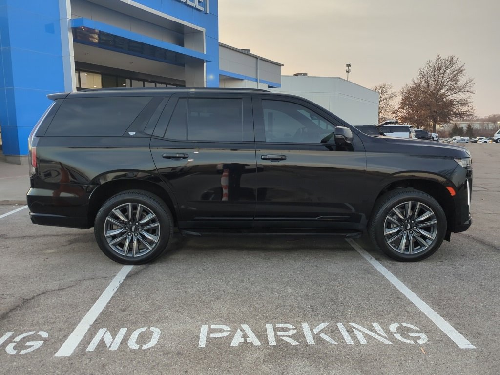 Used 2022 Cadillac Escalade Sport w/ Touring Package image 8