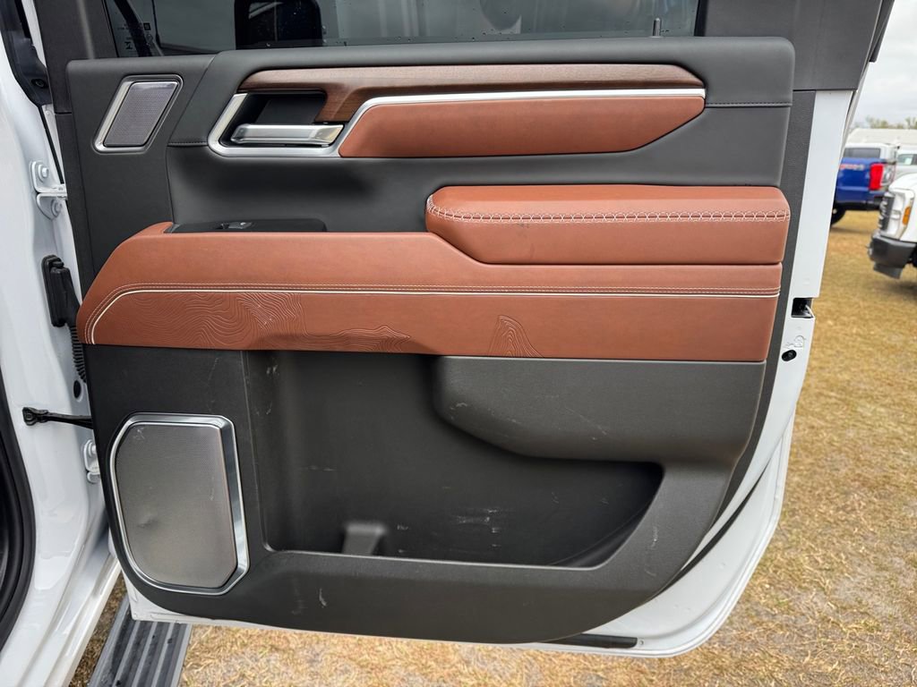 Used 2025 GMC Sierra 2500 Denali Ultimate image 26