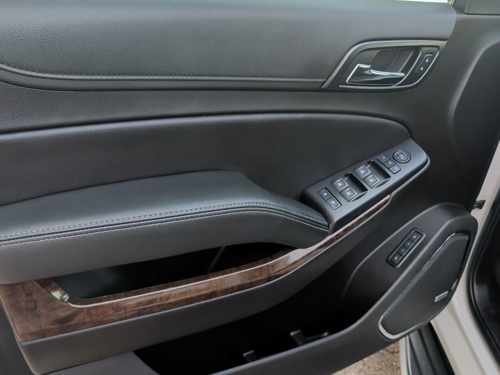 Used 2020 Chevrolet Tahoe LT image 12