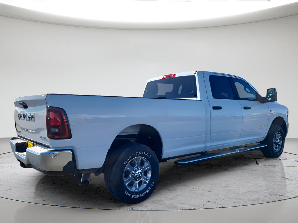 New 2026 RAM 2500 Big Horn AWD/4WD image 3