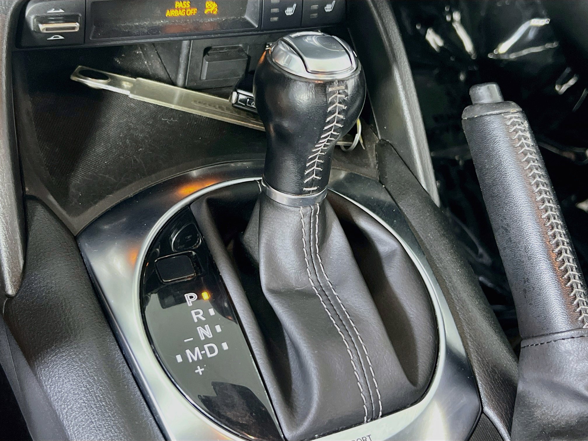 Used 2020 MAZDA MX-5 Miata RF Grand Touring RWD image 16