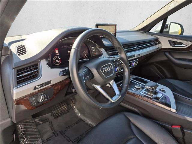 Used 2019 Audi Q7 2.0T Premium Plus w/ Premium Plus Package AWD/4WD image 10