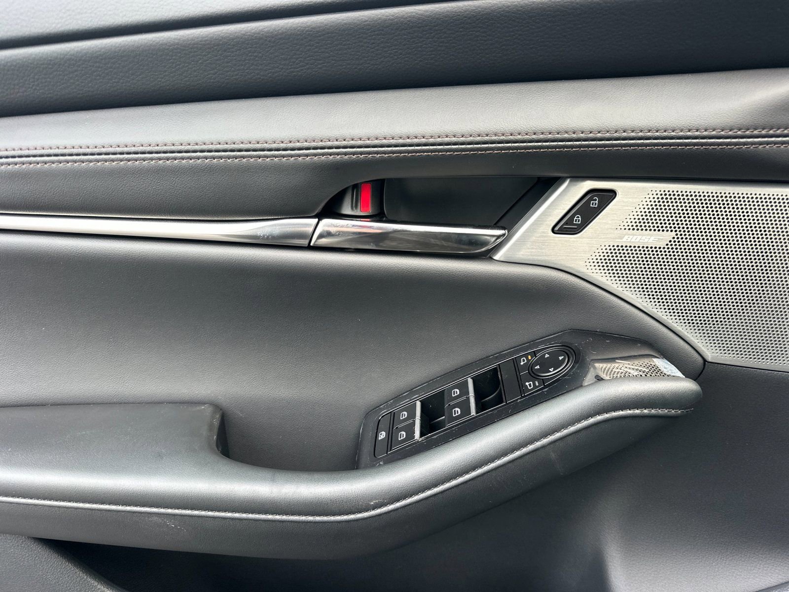 New 2026 MAZDA MAZDA3 2.5 S Hatchback w/ Premium Pkg image 10