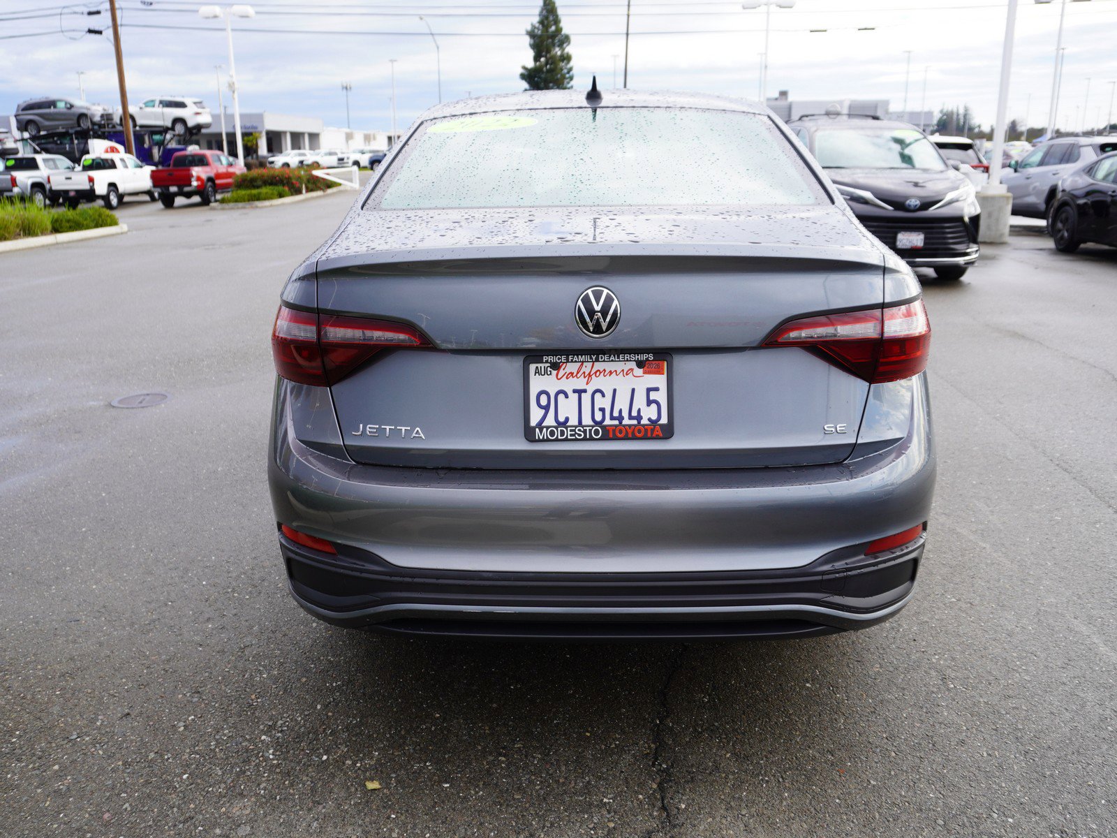 Used 2022 Volkswagen Jetta SE image 9