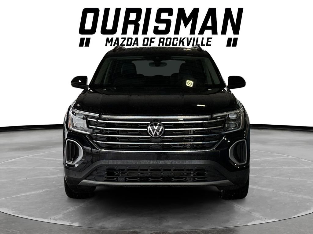 Used 2025 Volkswagen Atlas SE w/ Panoramic Sunroof Package image 8