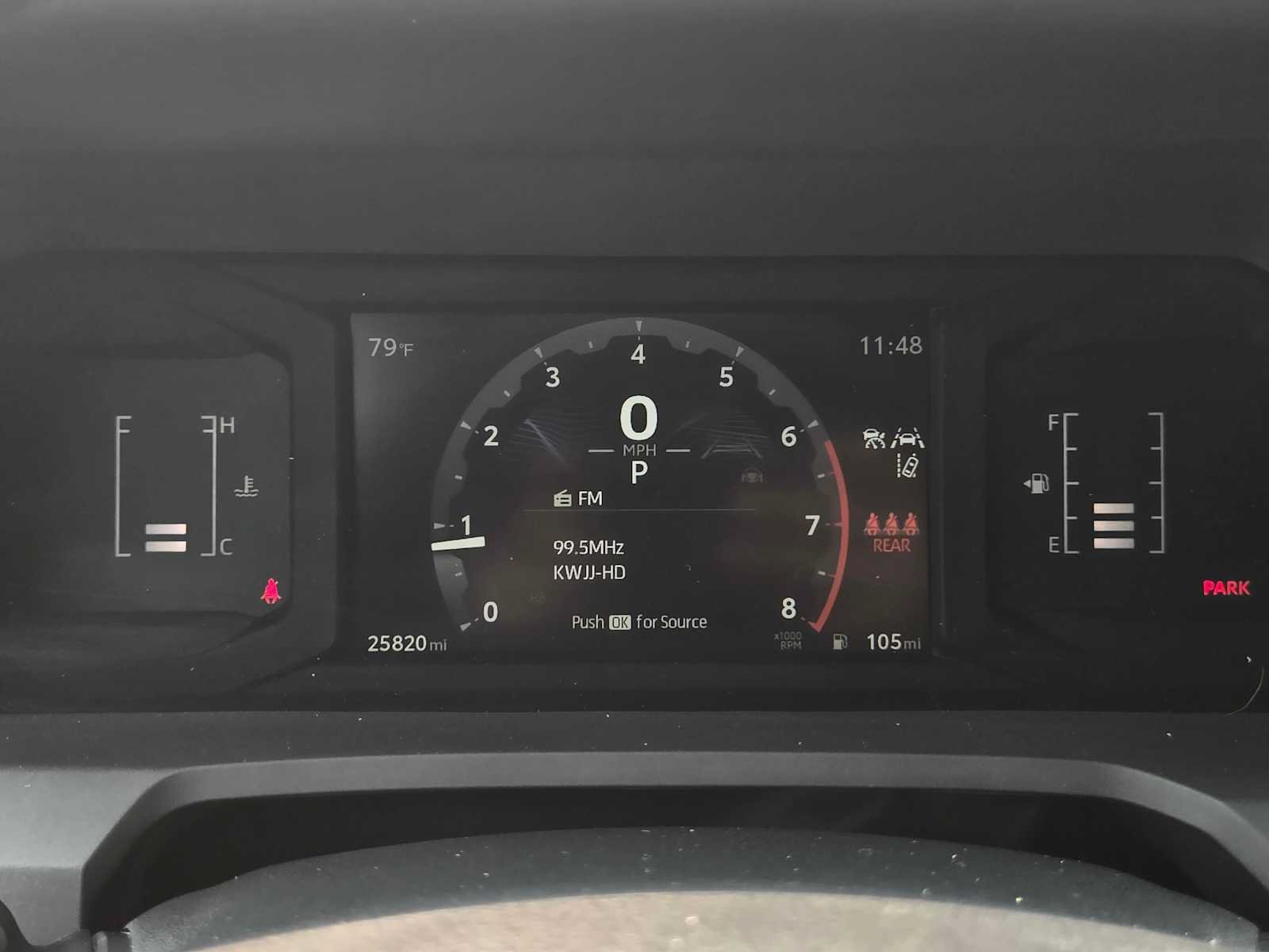 Used 2024 Toyota Tacoma SR5 w/ SR5 Upgrade Package AWD/4WD image 27
