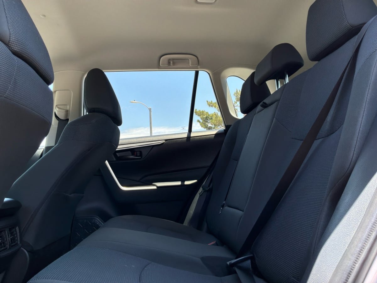 Used 2025 Toyota RAV4 LE FWD image 18