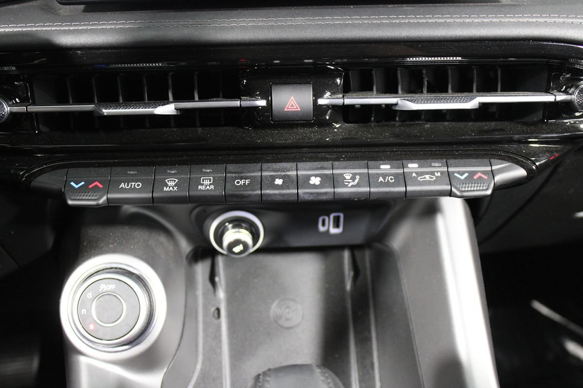 Used 2024 Alfa Romeo Tonale Ti AWD/4WD image 24