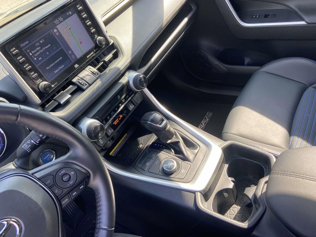Used 2020 Toyota RAV4 XSE image 30