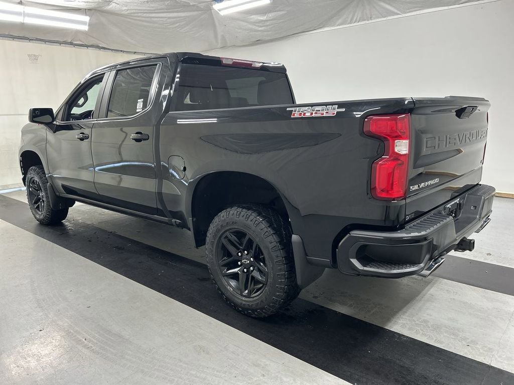 Used 2021 Chevrolet Silverado 1500 LT Trail Boss AWD/4WD image 6