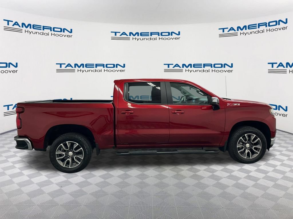 Used 2021 Chevrolet Silverado 1500 LT AWD/4WD image 6
