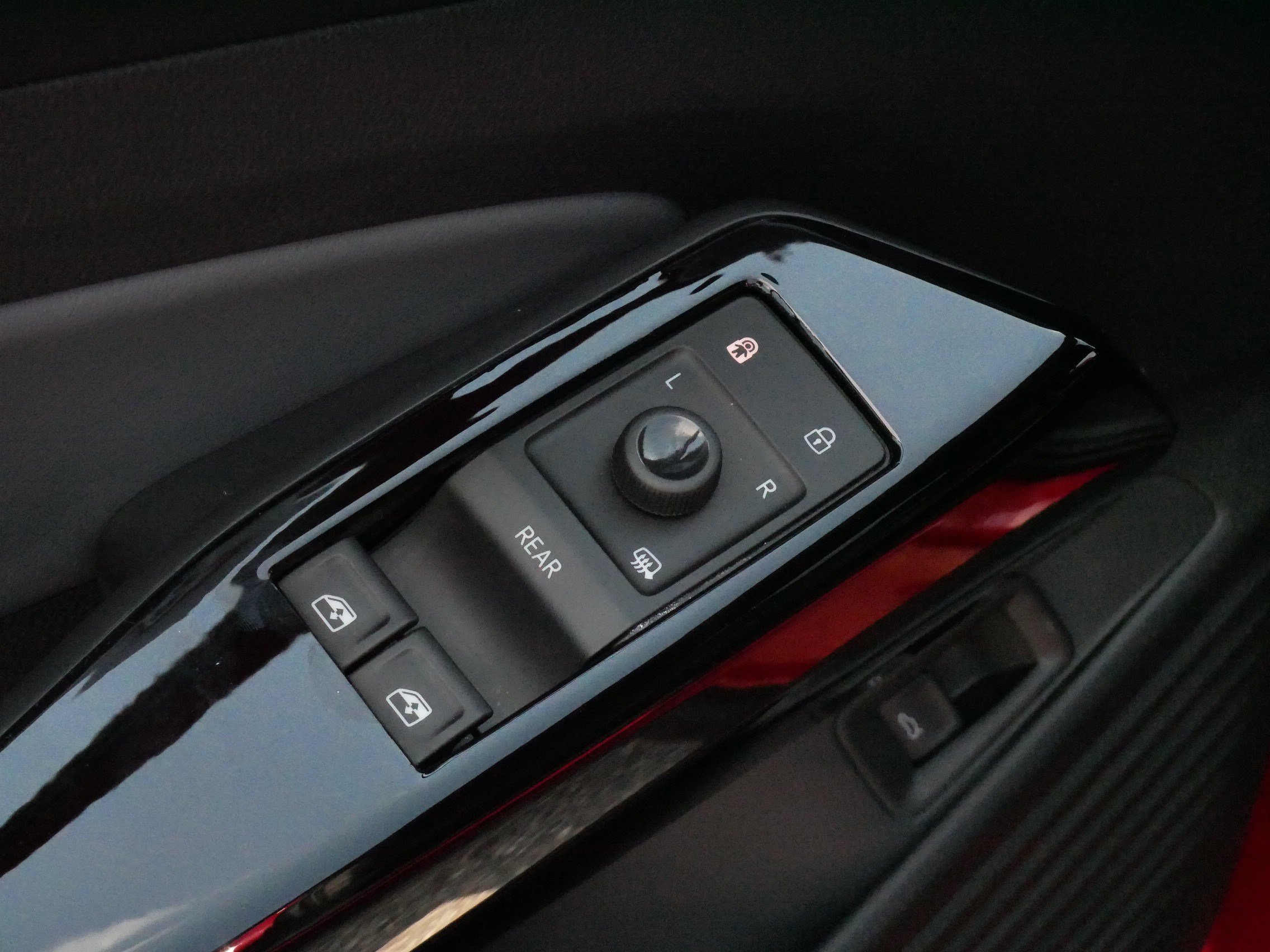 Certified 2024 Volkswagen ID.4 S RWD image 19