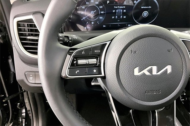 Certified 2026 Kia Seltos EX w/ EX Sunroof Package image 11