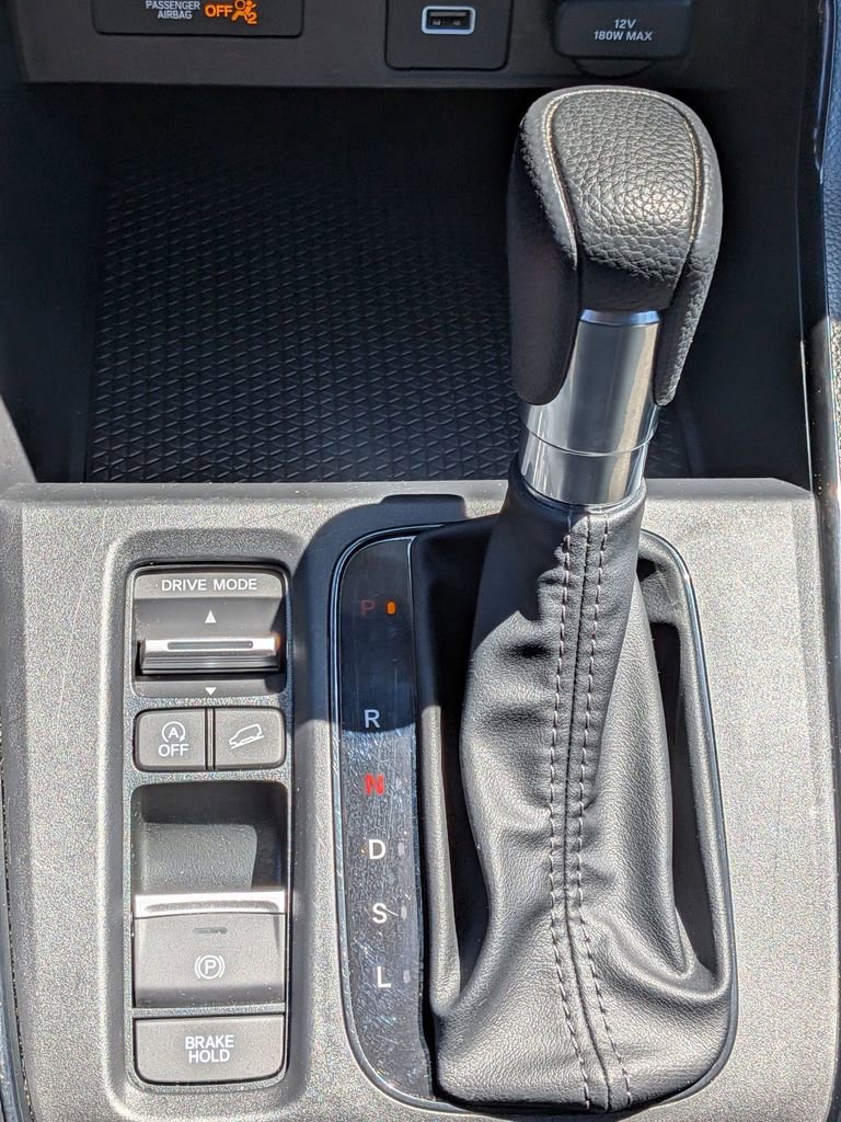 Used 2025 Honda CR-V LX image 17