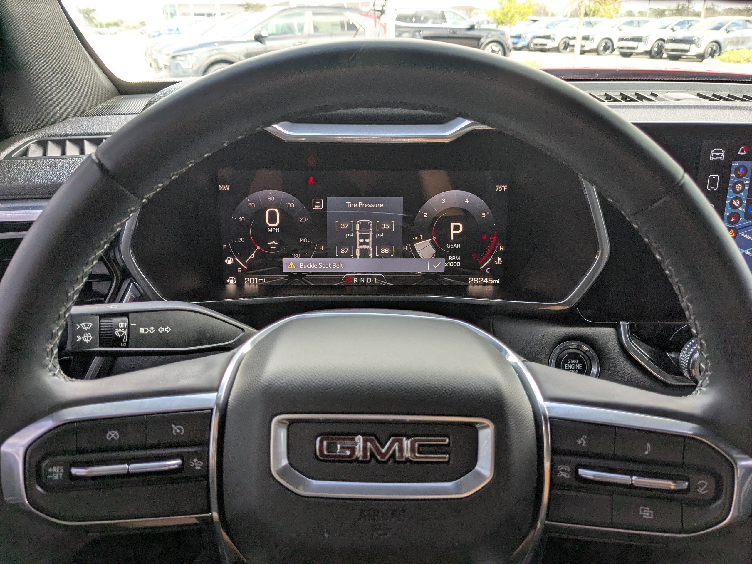 Used 2024 GMC Canyon Elevation w/ Elevation Premium Package image 33