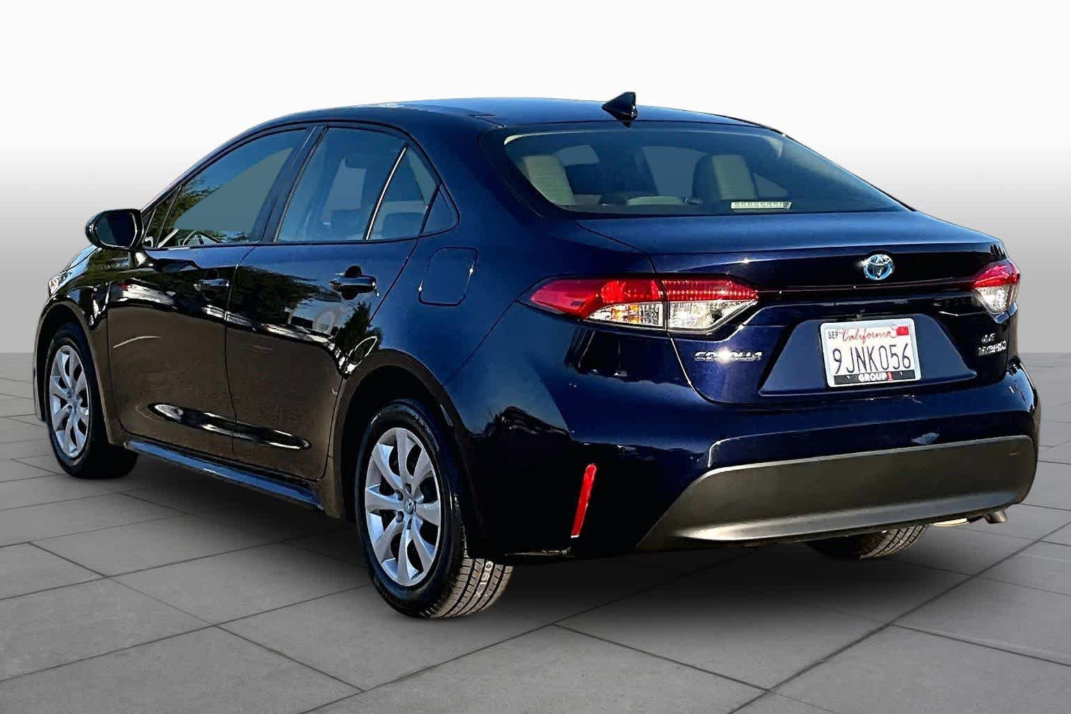 Used 2024 Toyota Corolla LE FWD image 11